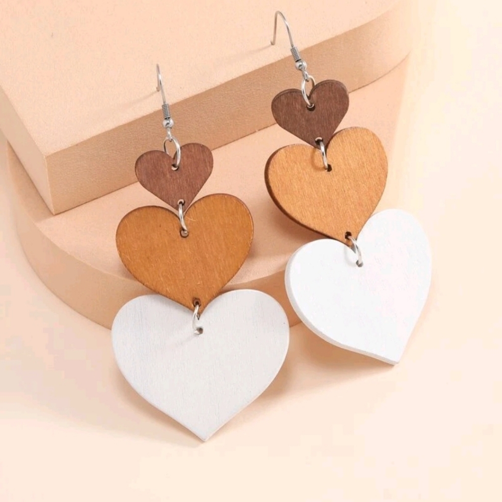 Trio hearts wood earrings